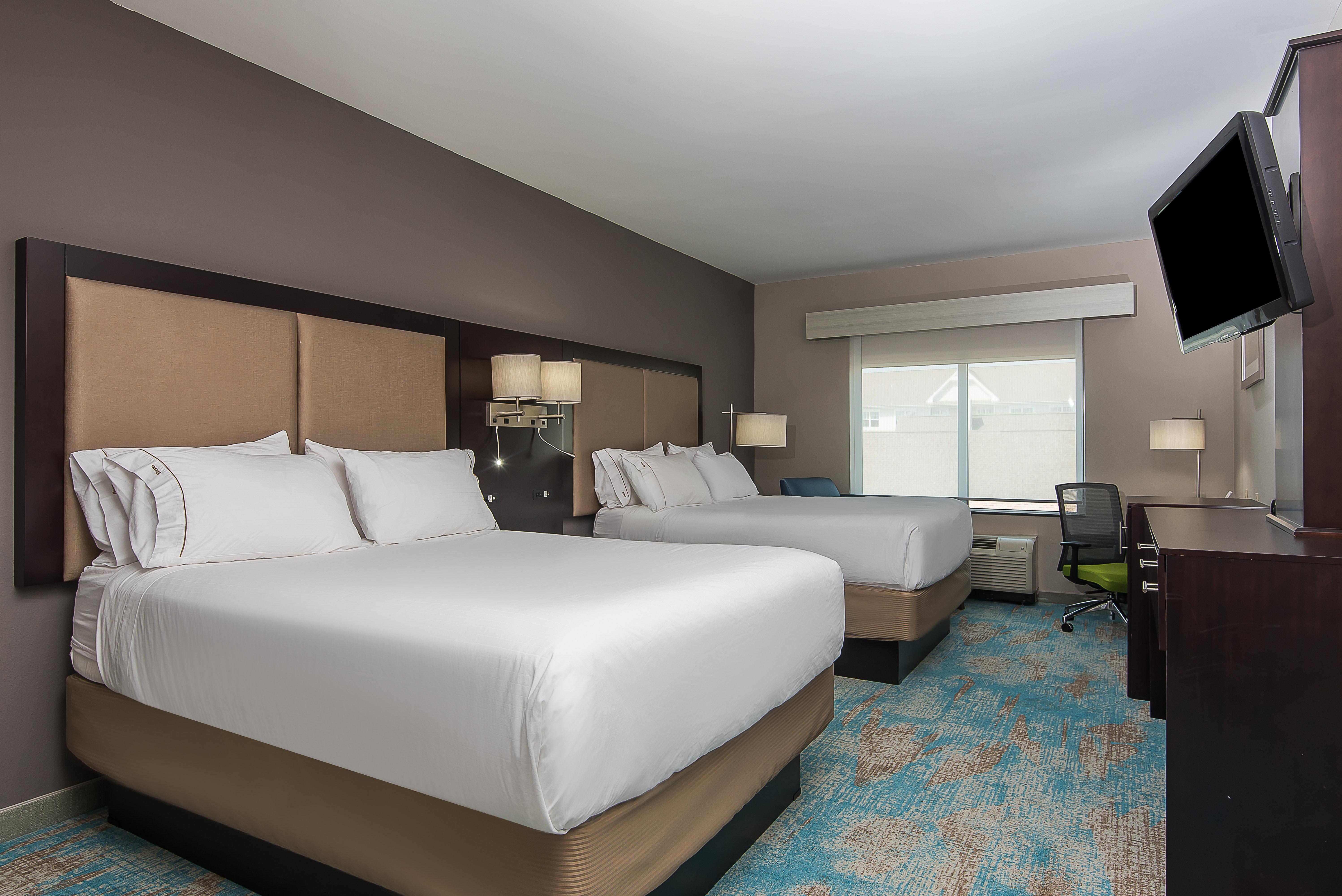Holiday Inn Express & Suites Norwood, An Ihg Hotel Exterior photo
